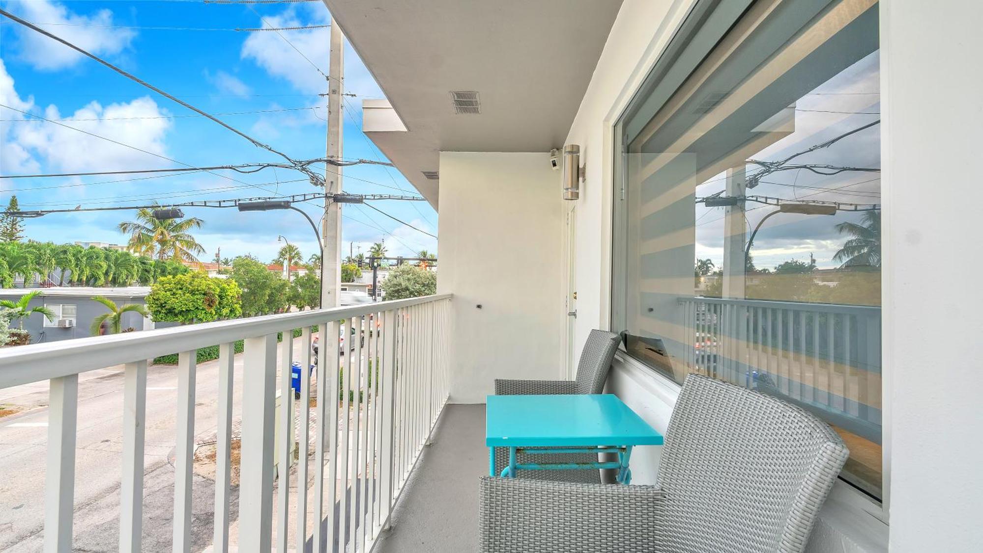 Hotel Seacrest Lauderdale-by-the-Sea Exterior photo